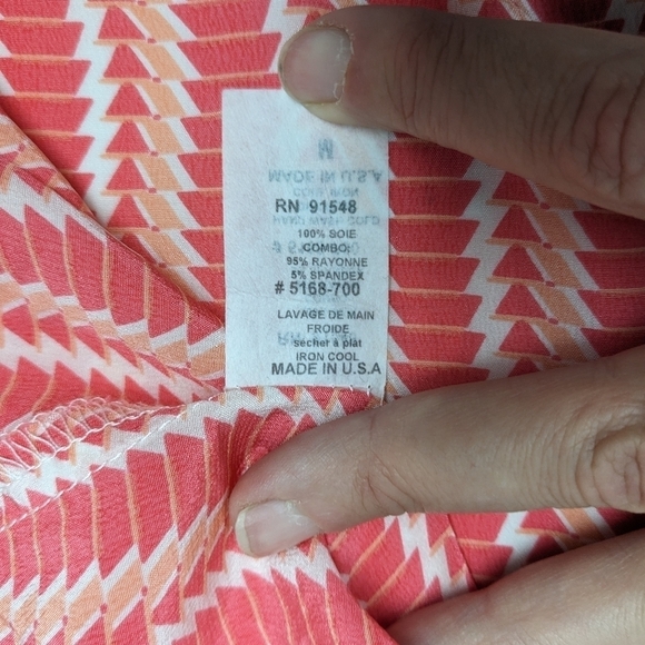 Nell women's pink peach silk patterned tank top size M - Picture 9 of 9